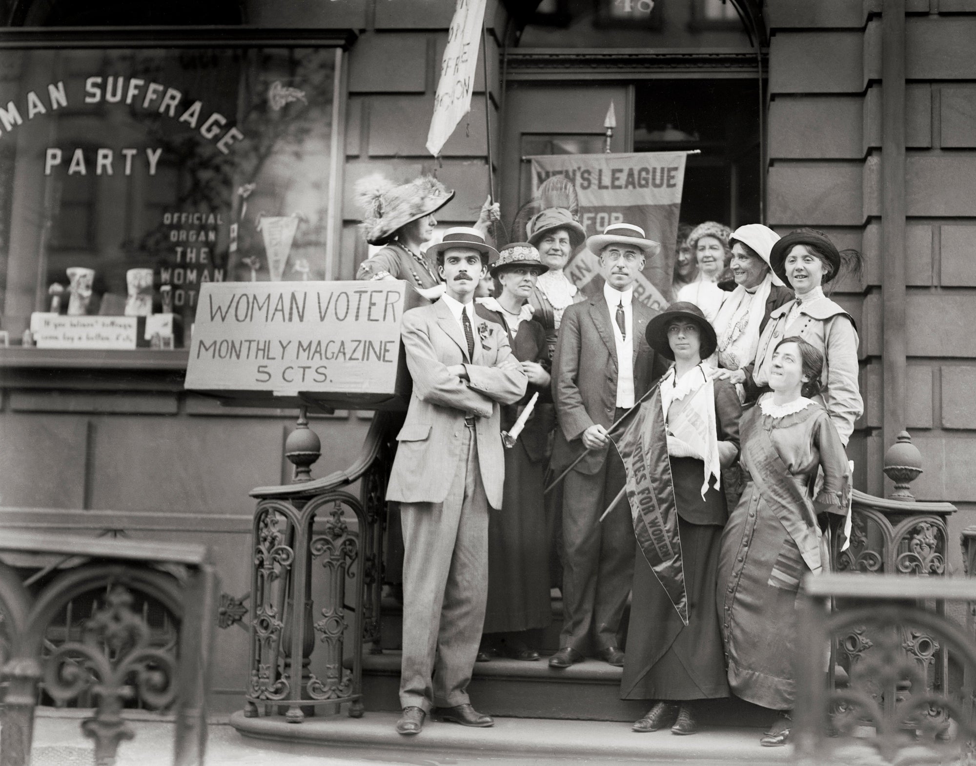 Suffragette Headquarters, Manhattan, NY, 1913 Historical Pix