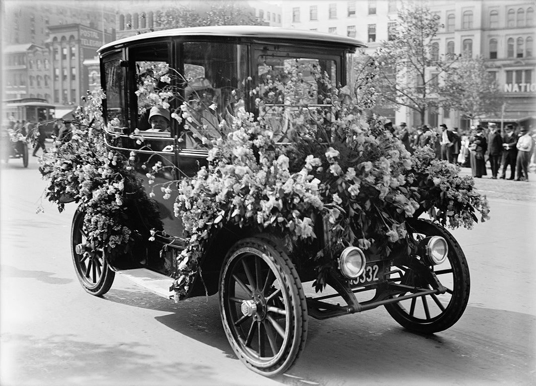 Suffragettes Protesting, Women's March, Equal Voting Rights, 1914 Historical Pix