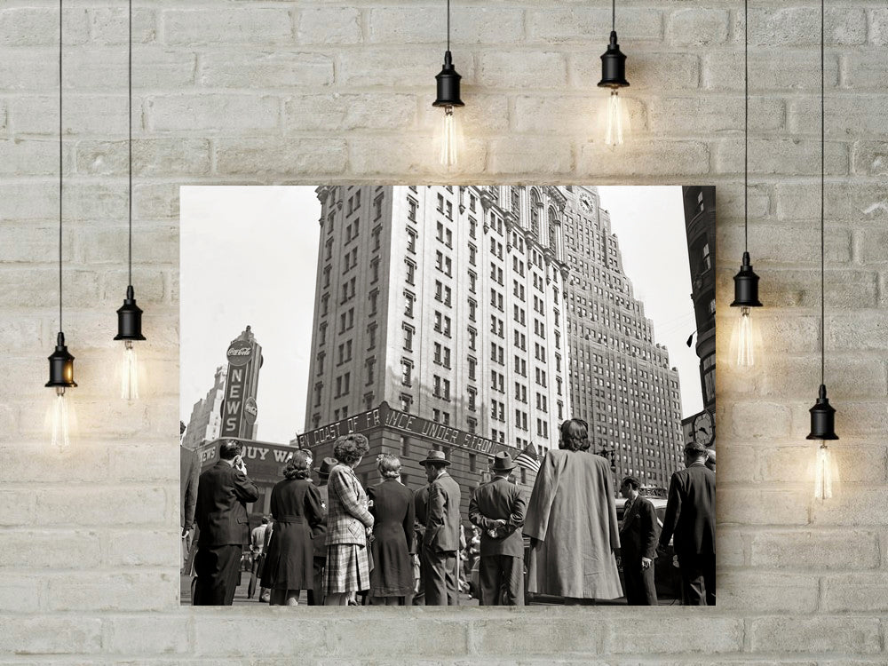 Times Square, New York City, D-Day, June 6 1944 Historical Pix