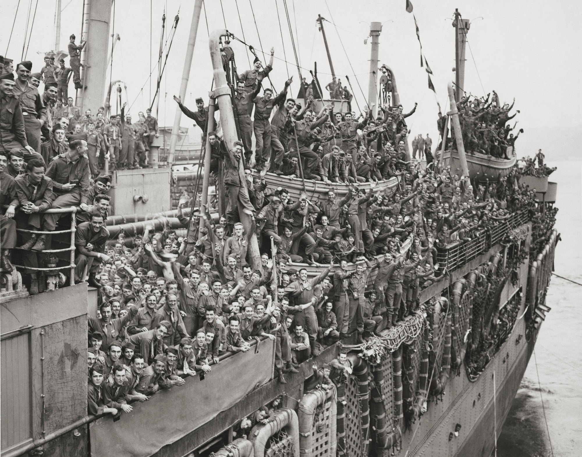 WWII, Sailors Return Home, 1945 on the SS John Ericsson Historical Pix