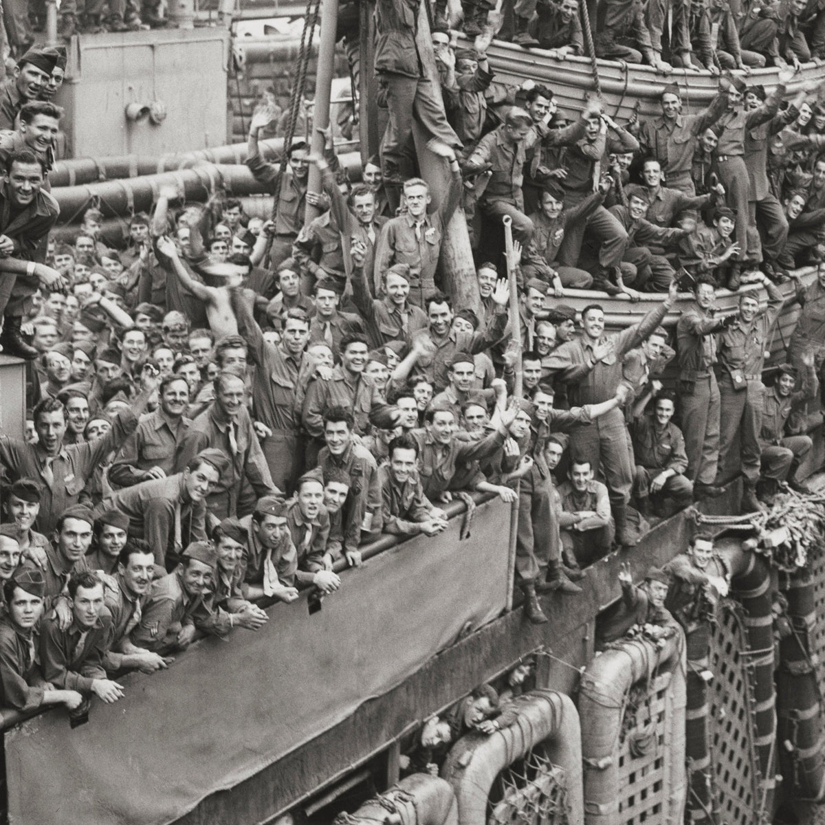 WWII, Sailors Return Home, 1945 on the SS John Ericsson Historical Pix