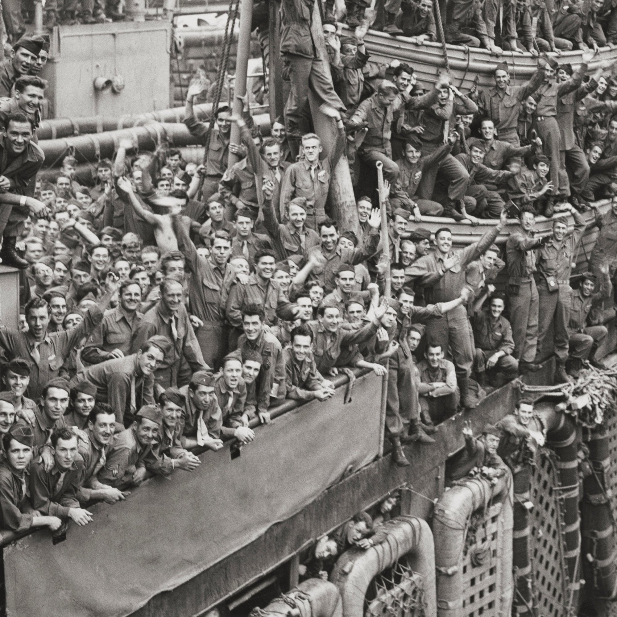 WWII, Sailors Return Home to Pier 84, Hudson River on the SS John