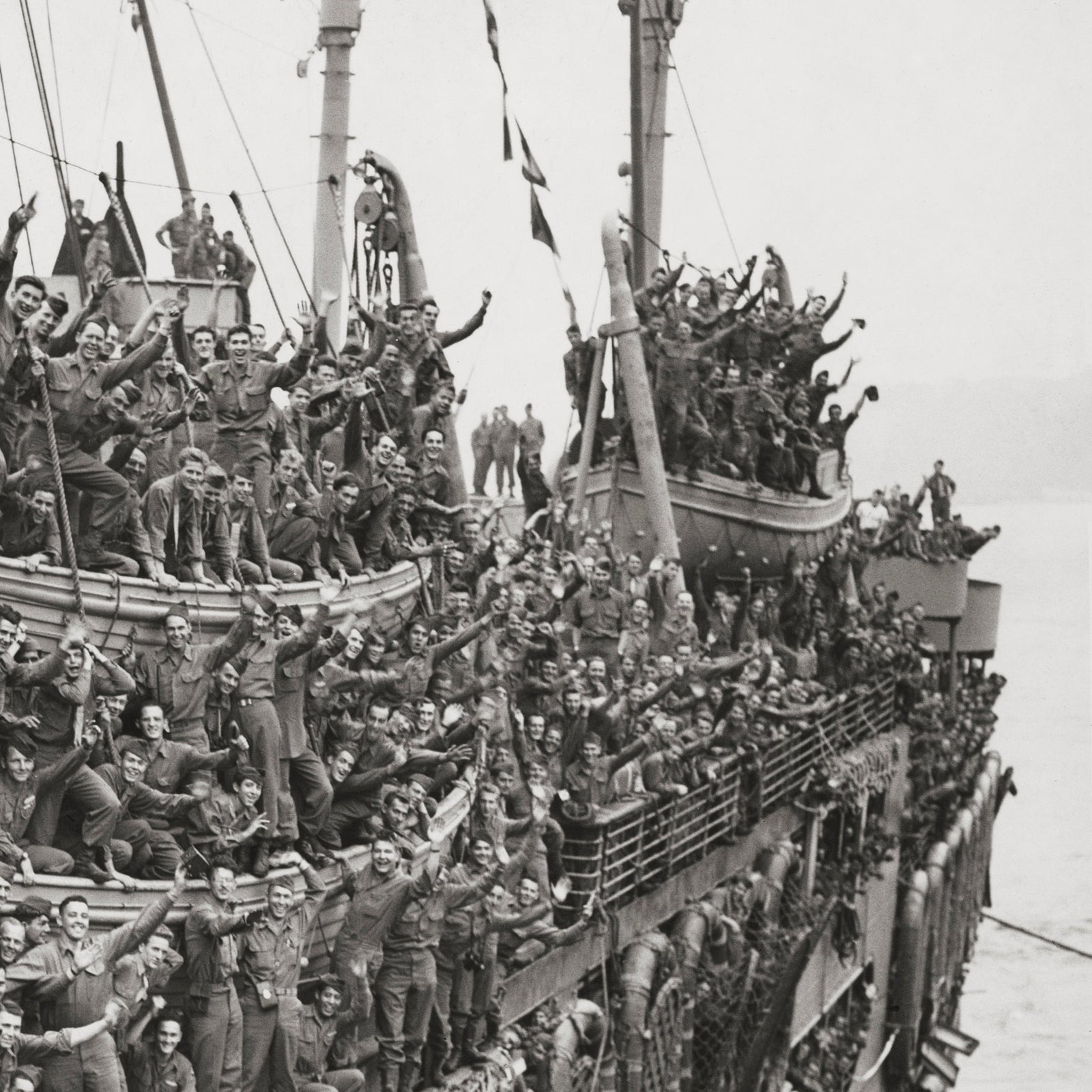 WWII, Sailors Return Home, 1945 on the SS John Ericsson Historical Pix