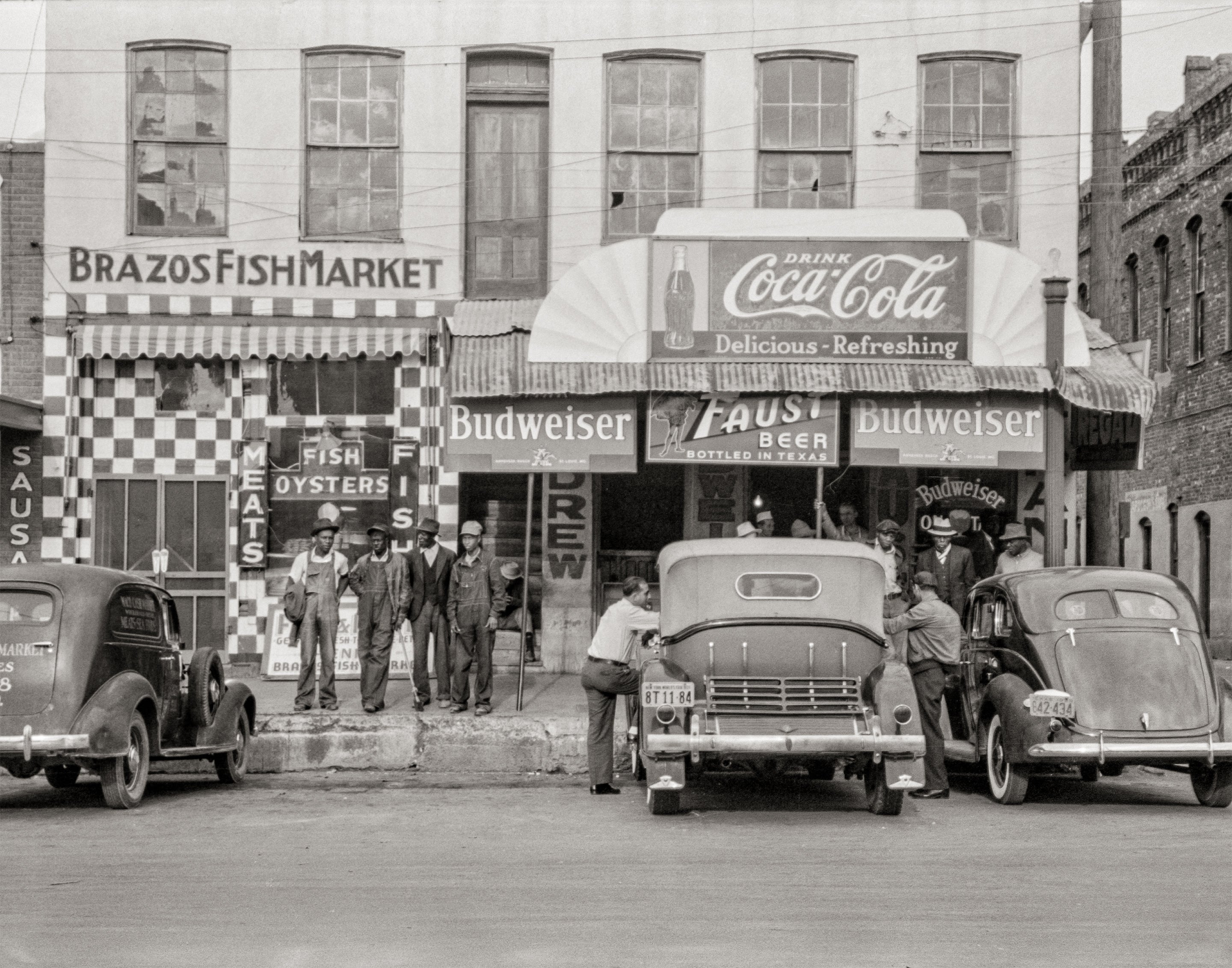 Waco Texas Street Scene, 1939, Russell Lee - Historical Pix