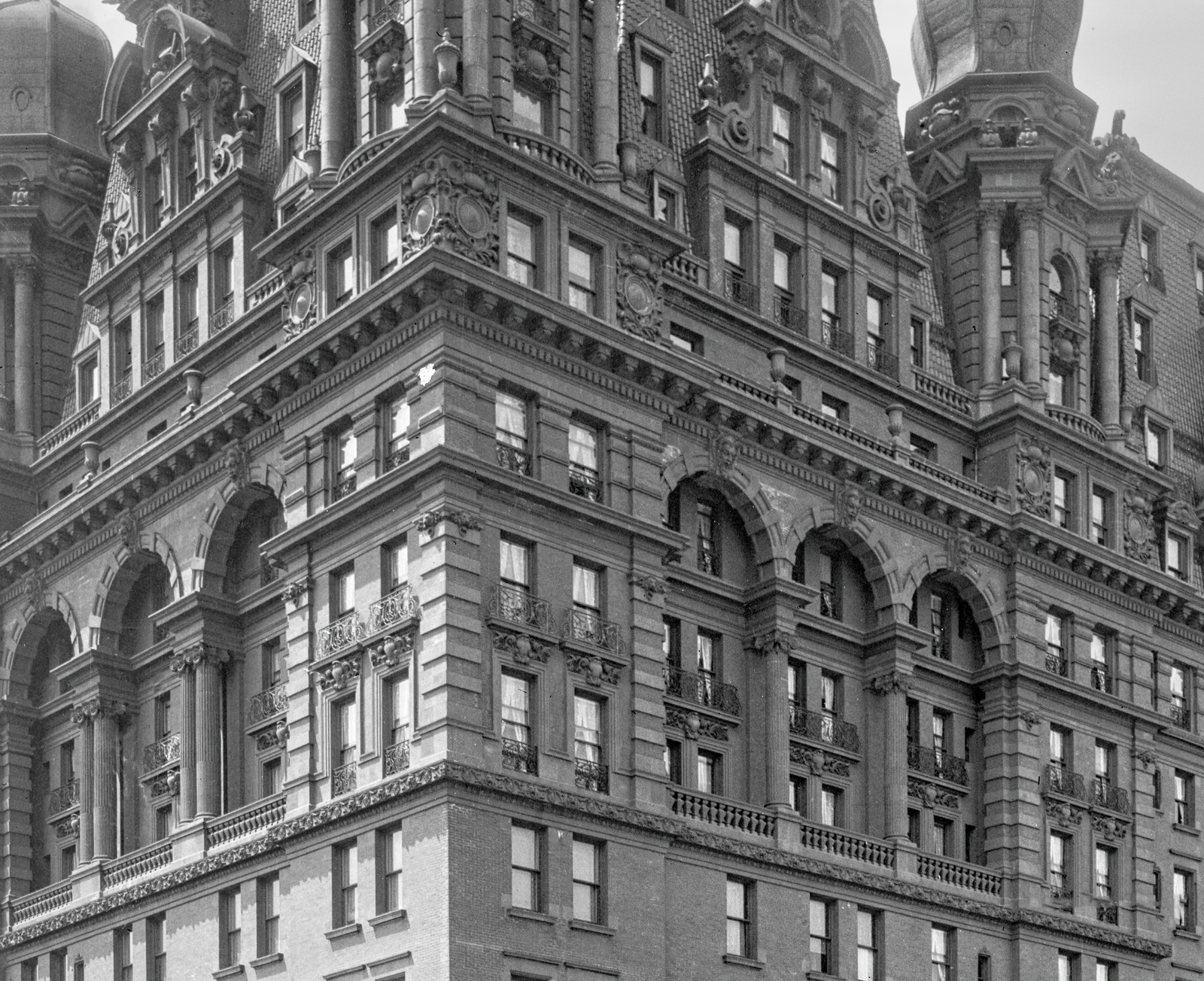 Waldorf Astoria Hotel, 5th and West 34th Street, New York, NY, 1902 Historical Pix