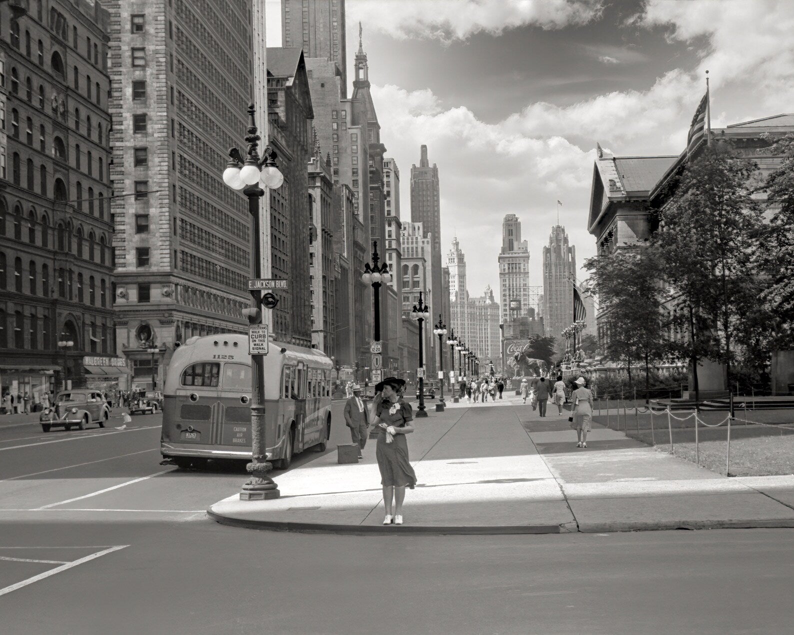 Michigan Avenue, Chicago, 1941